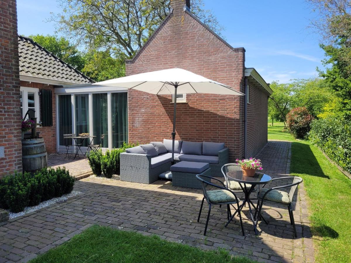 B&B Villa Giethoorn - Canalview, Privacy & Parking Екстер'єр фото